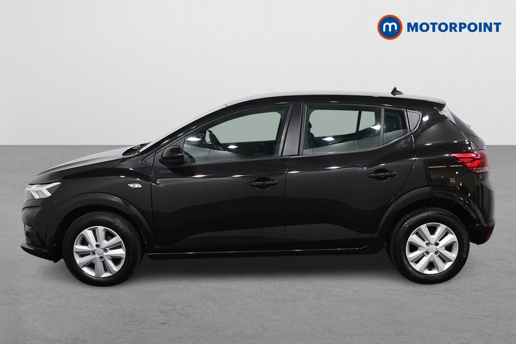 Dacia Sandero Expression Manual Petrol Hatchback - Stock Number (1618889) - Passenger side