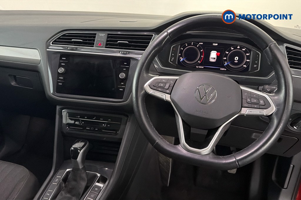 Volkswagen Tiguan Allspace Life Automatic Petrol SUV - Stock Number (1619017) - 2nd supplementary image