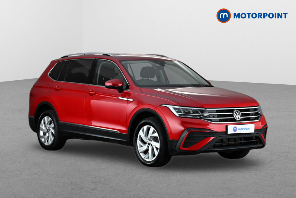 Volkswagen Tiguan Allspace Life Automatic Petrol SUV - Stock Number (1619017) - Drivers side front corner