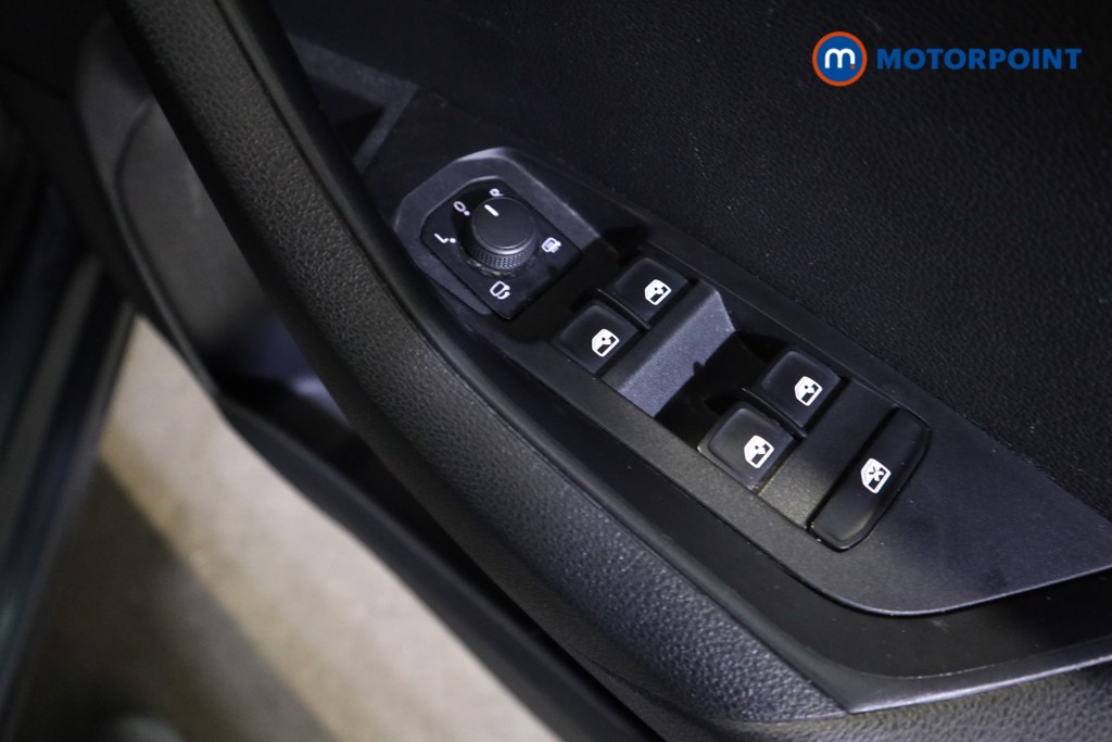 Skoda Karoq Se L Manual Petrol SUV - Stock Number (1619257) - 13th supplementary image