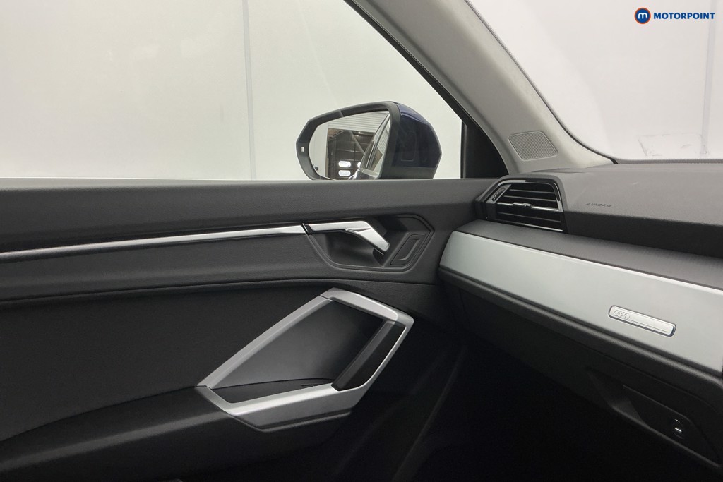 Audi Q3 Sport Manual Petrol SUV - Stock Number (1619769) - 21st supplementary image