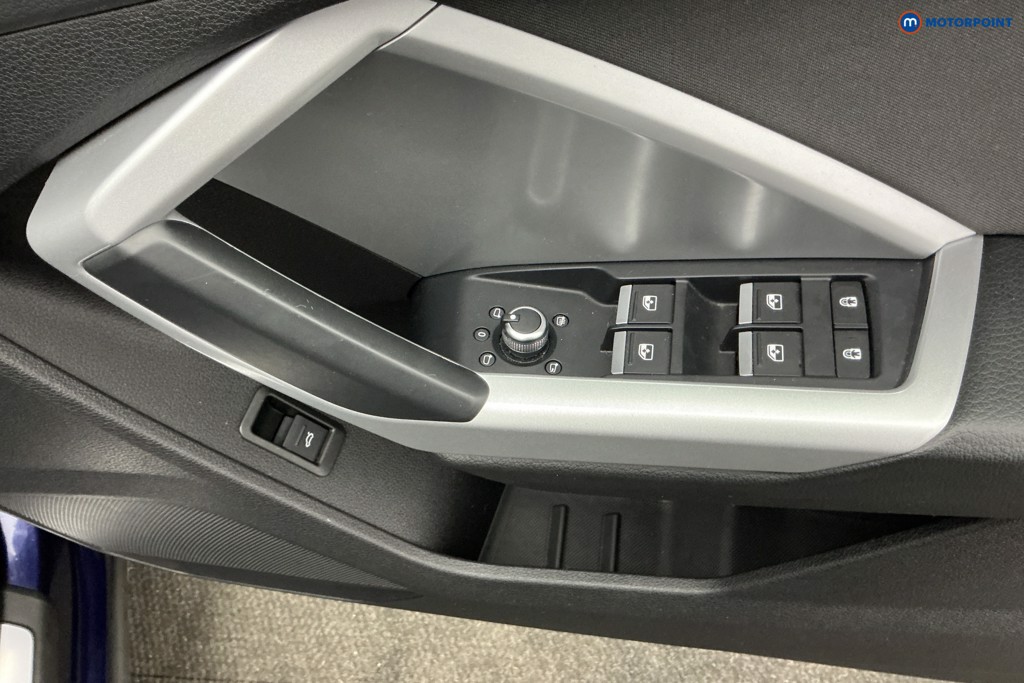 Audi Q3 Sport Manual Petrol SUV - Stock Number (1619769) - 26th supplementary image