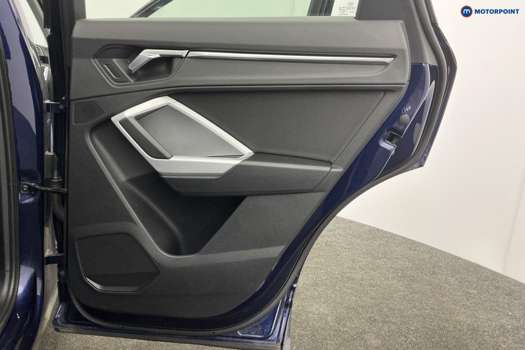 Audi Q3 Sport Manual Petrol SUV - Stock Number (1619769) - 28th supplementary image