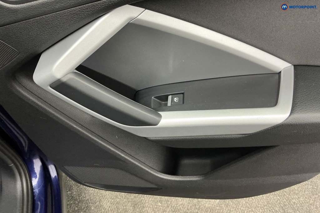 Audi Q3 Sport Manual Petrol SUV - Stock Number (1619769) - 29th supplementary image