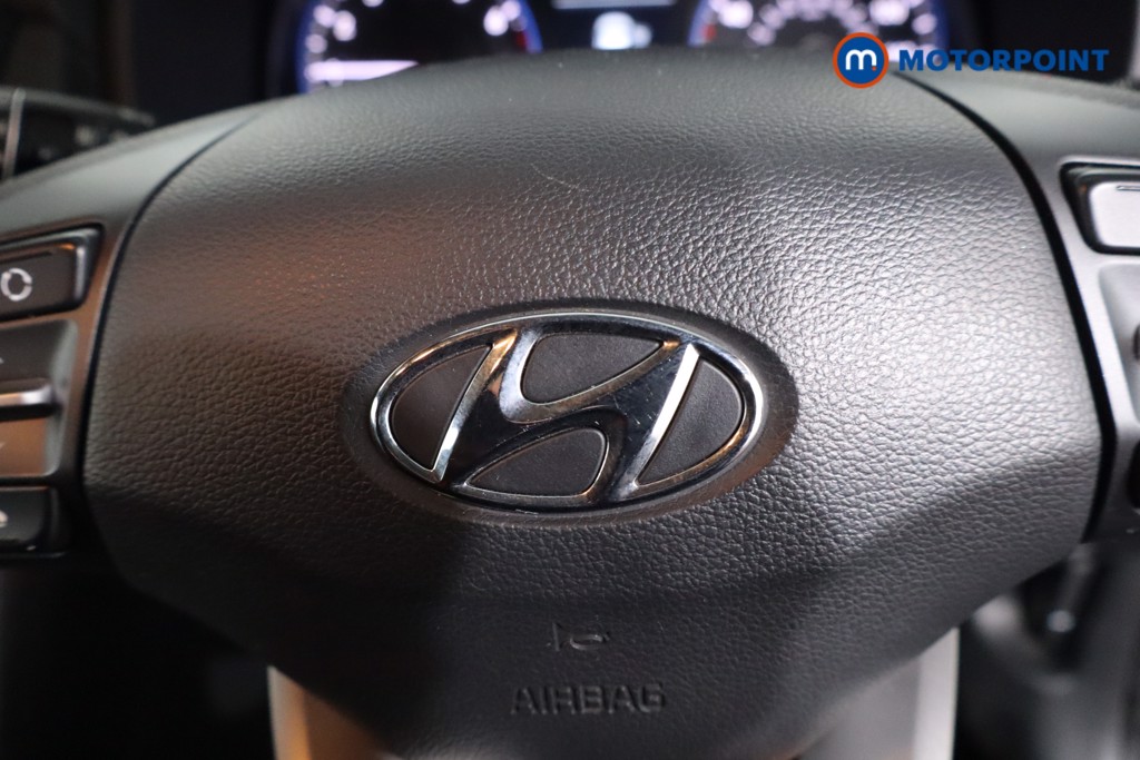 Hyundai Kona Premium Se Manual Petrol SUV - Stock Number (1620302) - 13th supplementary image