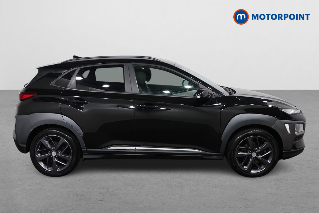 Hyundai Kona Premium Se Manual Petrol SUV - Stock Number (1620302) - Drivers side