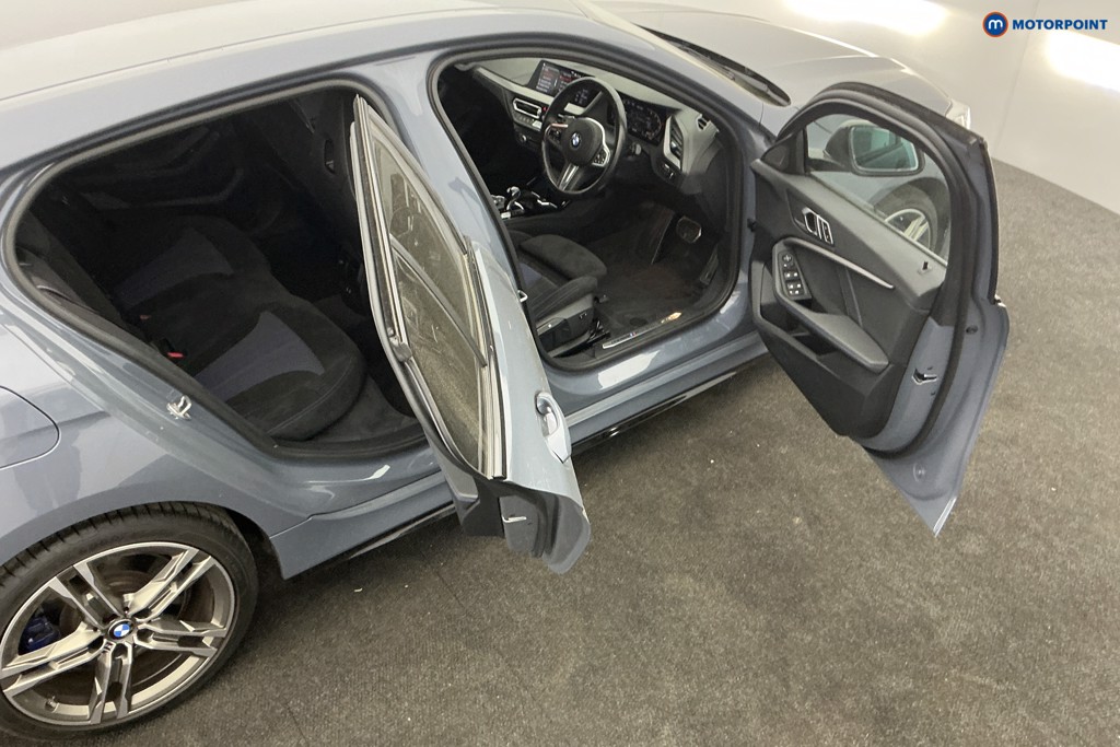BMW 1 Series M135i Automatic Petrol Hatchback - Stock Number (1620373) - 5th supplementary image