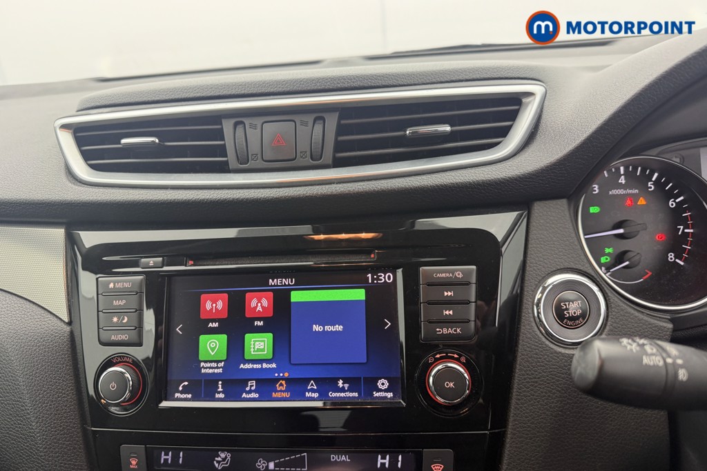 Nissan Qashqai Tekna Manual Petrol SUV - Stock Number (1620432) - 3rd supplementary image