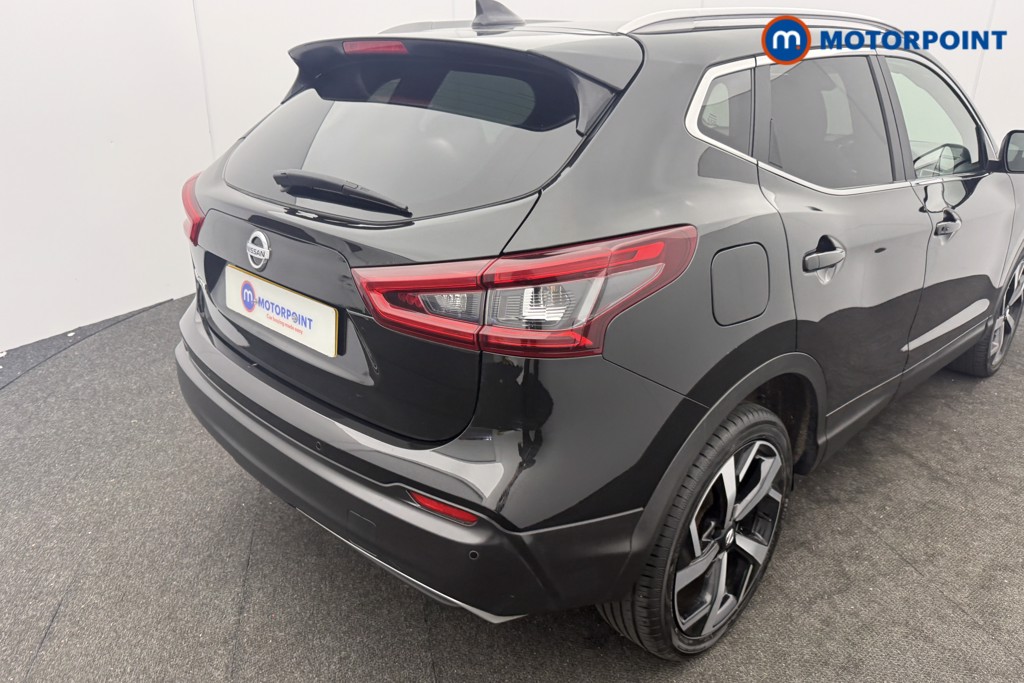 Nissan Qashqai Tekna Manual Petrol SUV - Stock Number (1620432) - 22nd supplementary image