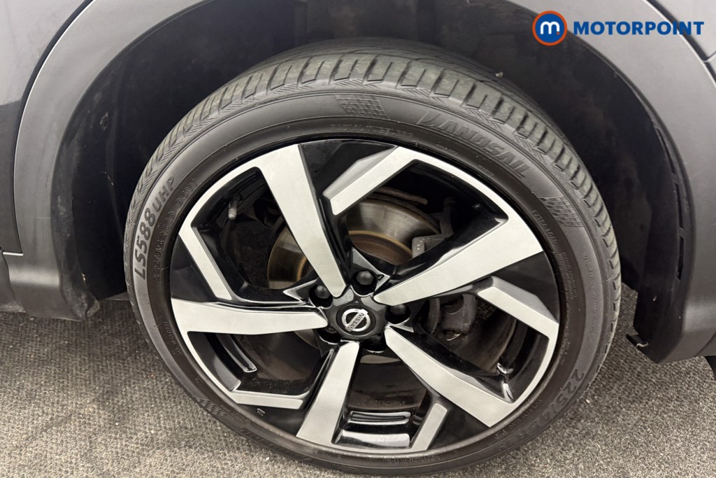 Nissan Qashqai Tekna Manual Petrol SUV - Stock Number (1620432) - 25th supplementary image