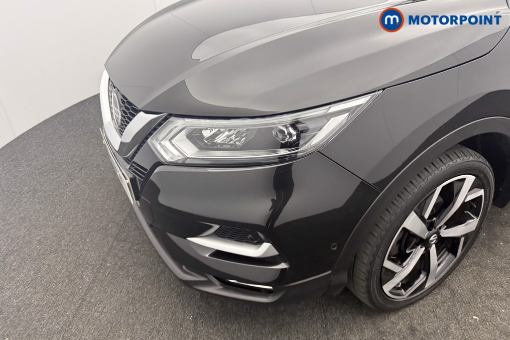 Nissan Qashqai Tekna Manual Petrol SUV - Stock Number (1620432) - 28th supplementary image