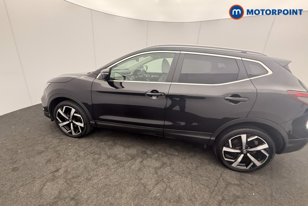 Nissan Qashqai Tekna Manual Petrol SUV - Stock Number (1620432) - 31st supplementary image
