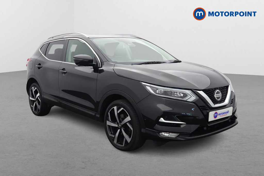 Nissan Qashqai Tekna Manual Petrol SUV - Stock Number (1620432) - Drivers side front corner