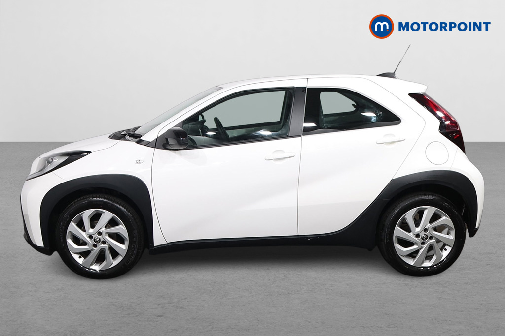 Toyota Aygo X Pure Manual Petrol Hatchback - Stock Number (1620555) - Passenger side