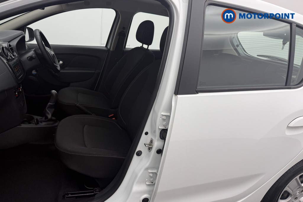 Dacia Sandero Comfort Manual Petrol Hatchback - Stock Number (1620567) - 2nd supplementary image