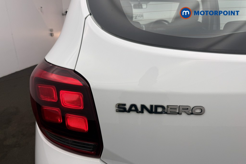 Dacia Sandero Comfort Manual Petrol Hatchback - Stock Number (1620567) - 8th supplementary image
