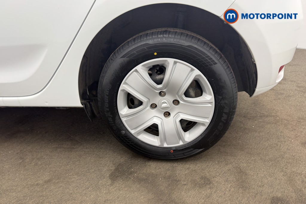 Dacia Sandero Comfort Manual Petrol Hatchback - Stock Number (1620567) - 30th supplementary image