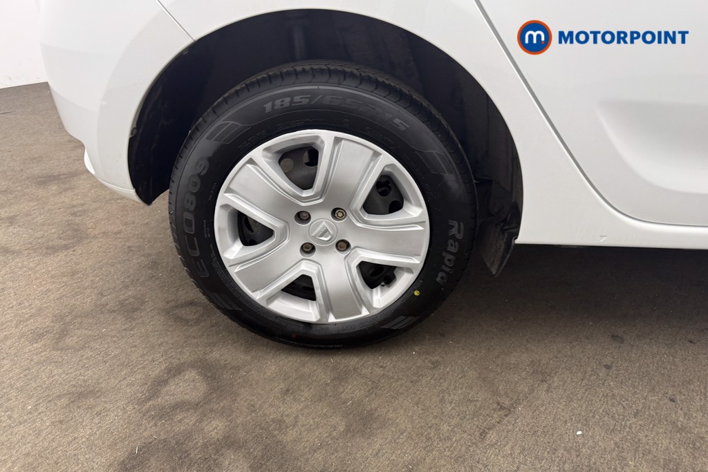 Dacia Sandero Comfort Manual Petrol Hatchback - Stock Number (1620567) - 31st supplementary image