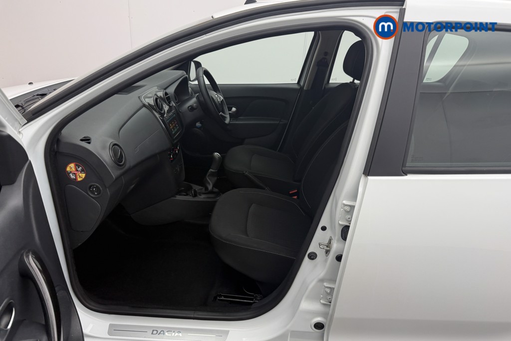Dacia Sandero Comfort Manual Petrol Hatchback - Stock Number (1620567) - 1st supplementary image