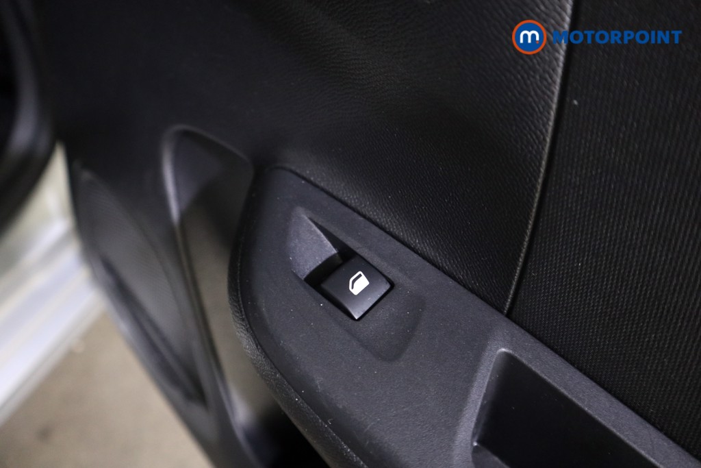 Vauxhall Corsa GS Manual Petrol Hatchback - Stock Number (1620636) - 19th supplementary image