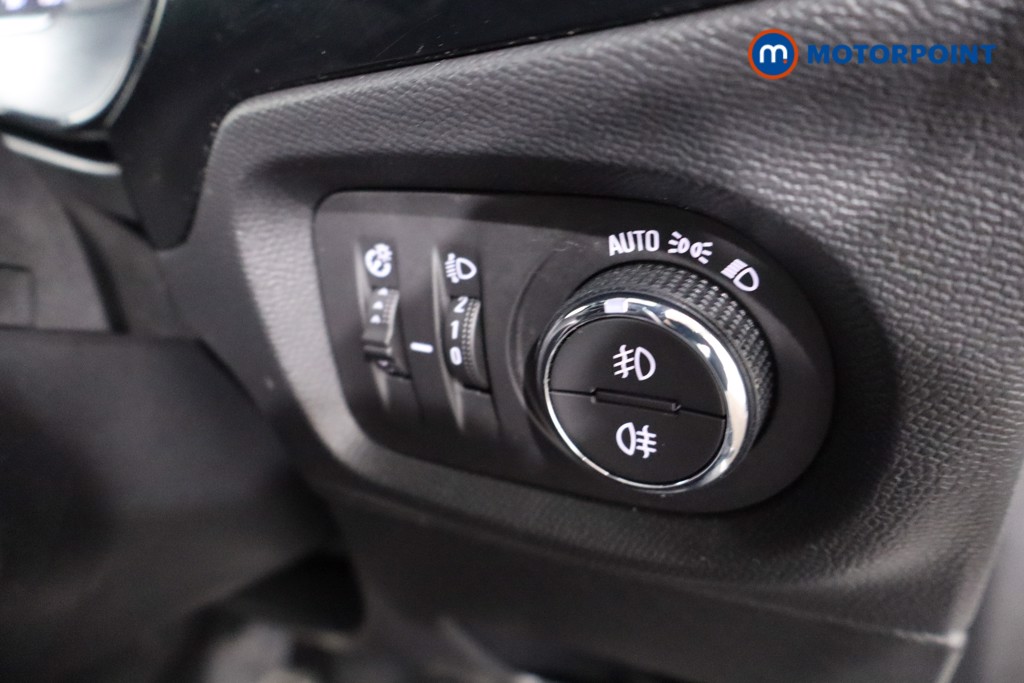 Vauxhall Corsa GS Manual Petrol Hatchback - Stock Number (1620637) - 17th supplementary image