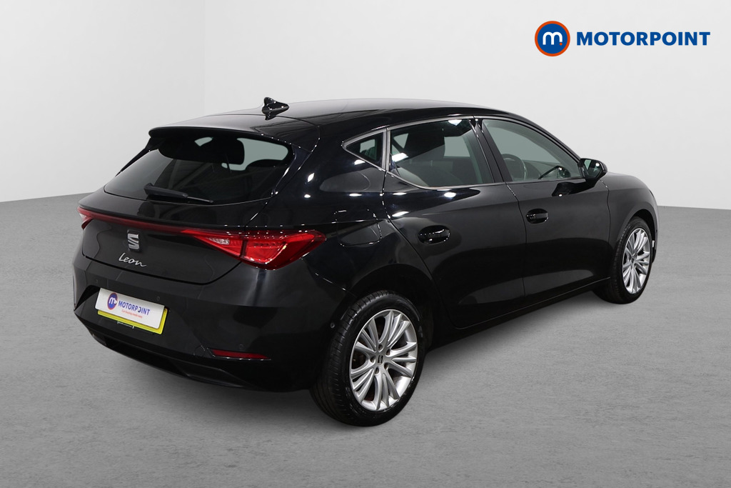Seat Leon Se Dynamic Manual Petrol Hatchback - Stock Number (1620655) - Drivers side rear corner
