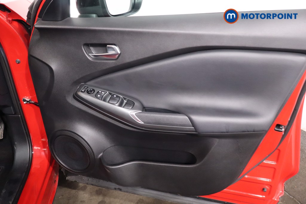 Nissan Juke Acenta Premium Manual Petrol SUV - Stock Number (1621204) - 20th supplementary image