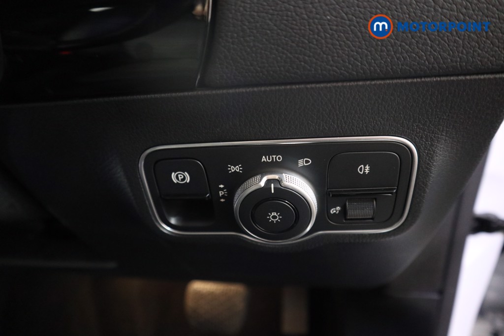 Mercedes-Benz GLA Sport Edition Automatic Petrol SUV - Stock Number (1621386) - 11th supplementary image