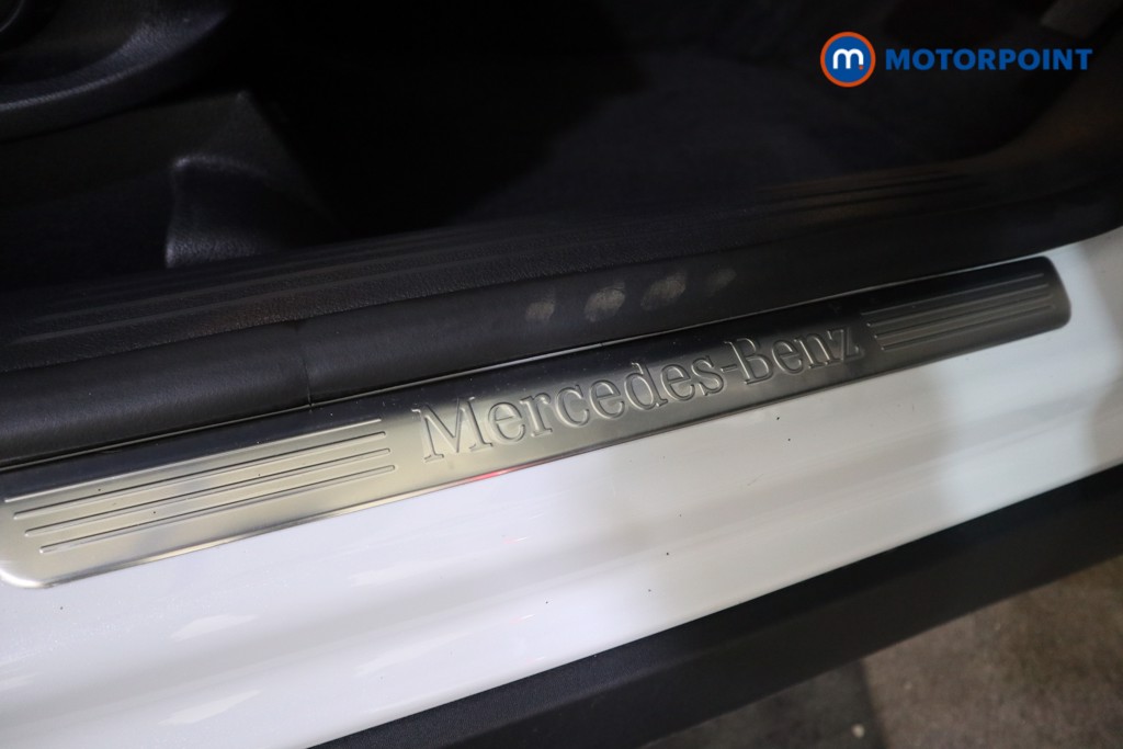 Mercedes-Benz GLA Sport Edition Automatic Petrol SUV - Stock Number (1621386) - 16th supplementary image