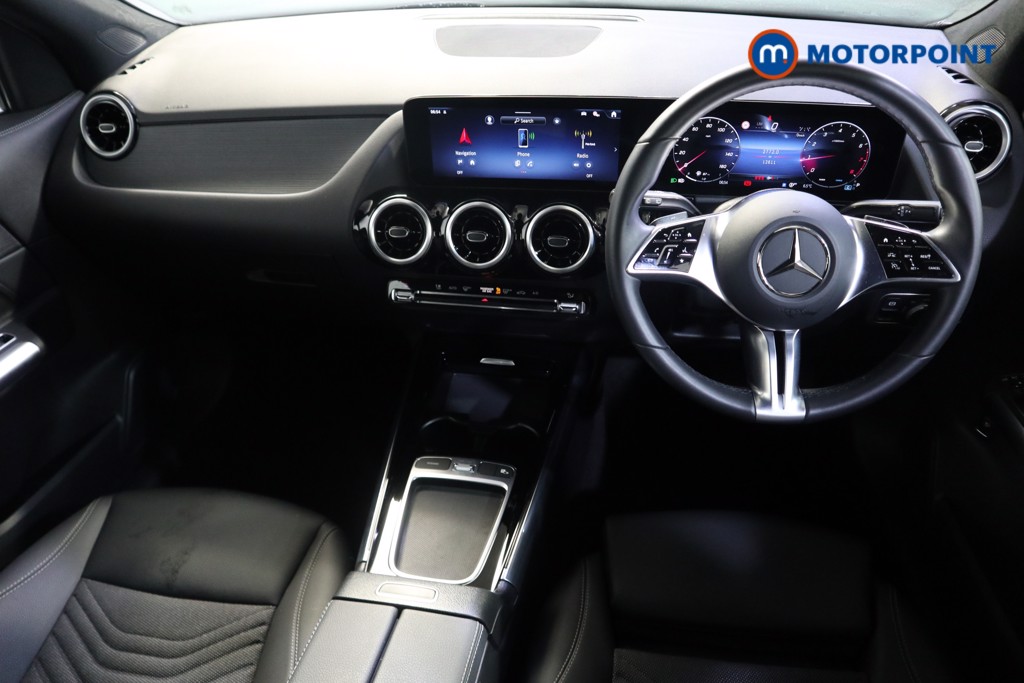 Mercedes-Benz GLA Sport Edition Automatic Petrol SUV - Stock Number (1621386) - 1st supplementary image