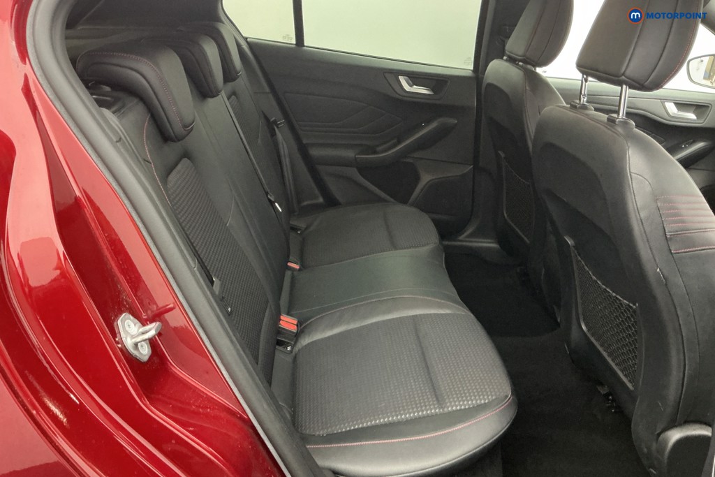 Ford Focus St-Line X Automatic Diesel Hatchback - Stock Number (1621593) - 6th supplementary image