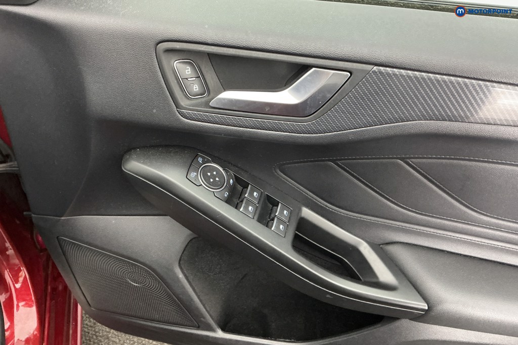 Ford Focus St-Line X Automatic Diesel Hatchback - Stock Number (1621593) - 26th supplementary image