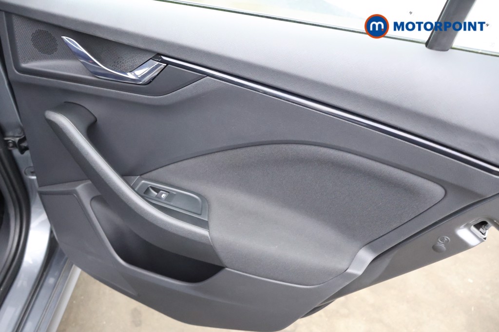 Skoda Kamiq SE Manual Petrol SUV - Stock Number (1622000) - 12th supplementary image