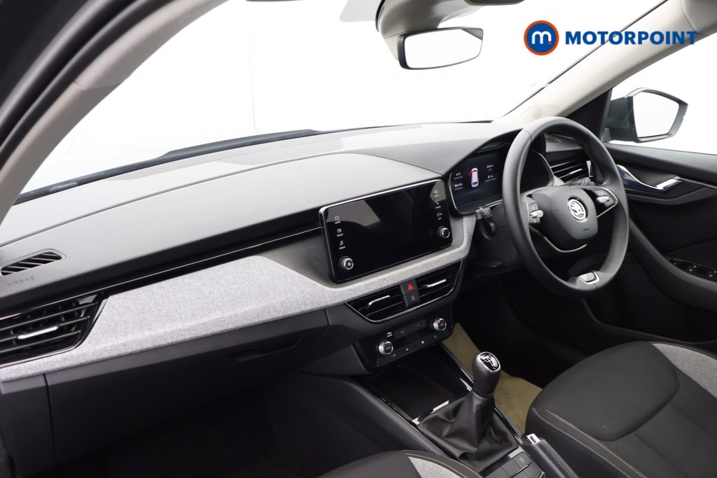 Skoda Kamiq SE Manual Petrol SUV - Stock Number (1622000) - 13th supplementary image