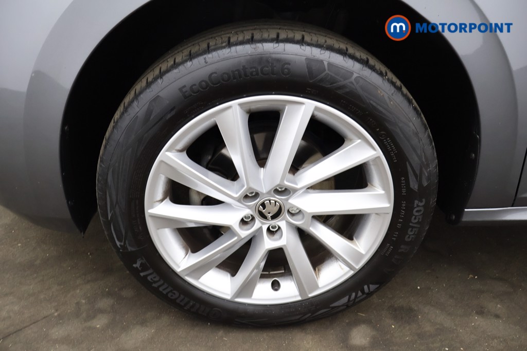 Skoda Kamiq SE Manual Petrol SUV - Stock Number (1622000) - 18th supplementary image