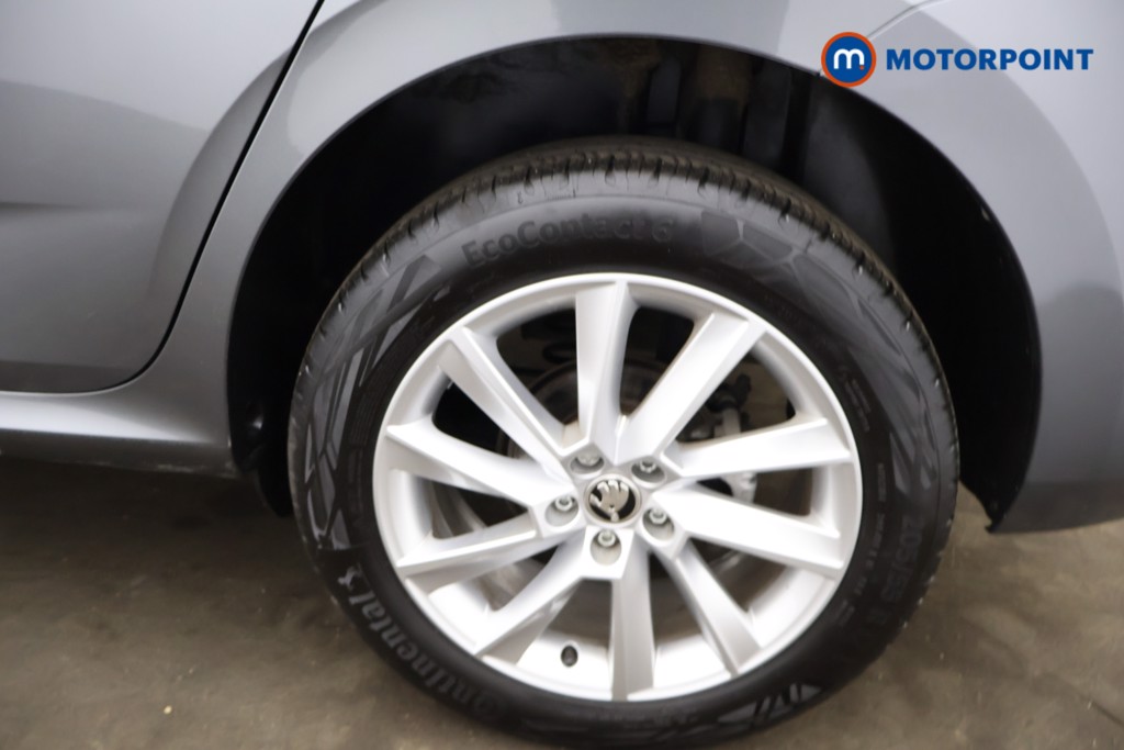 Skoda Kamiq SE Manual Petrol SUV - Stock Number (1622000) - 19th supplementary image