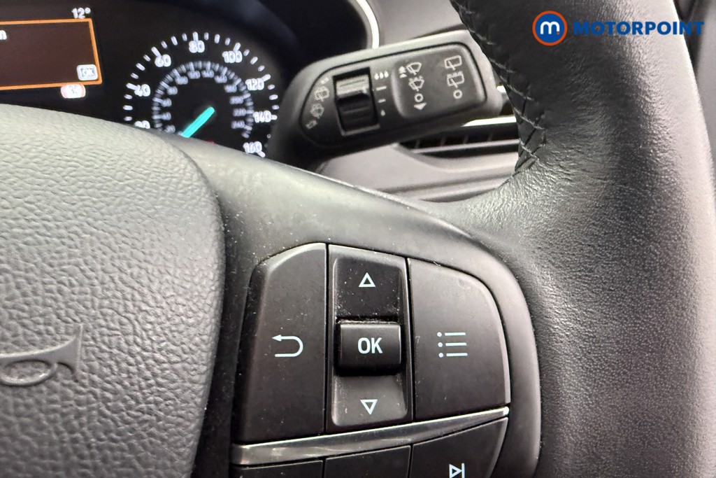 Ford Focus Titanium Manual Petrol Hatchback - Stock Number (1622536) - 7th supplementary image