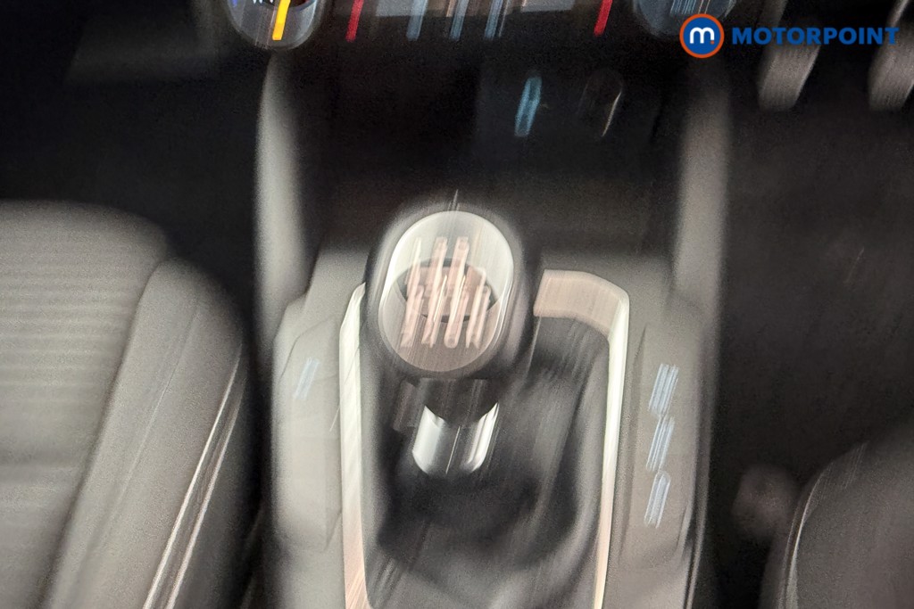 Ford Focus Titanium Manual Petrol Hatchback - Stock Number (1622536) - 10th supplementary image