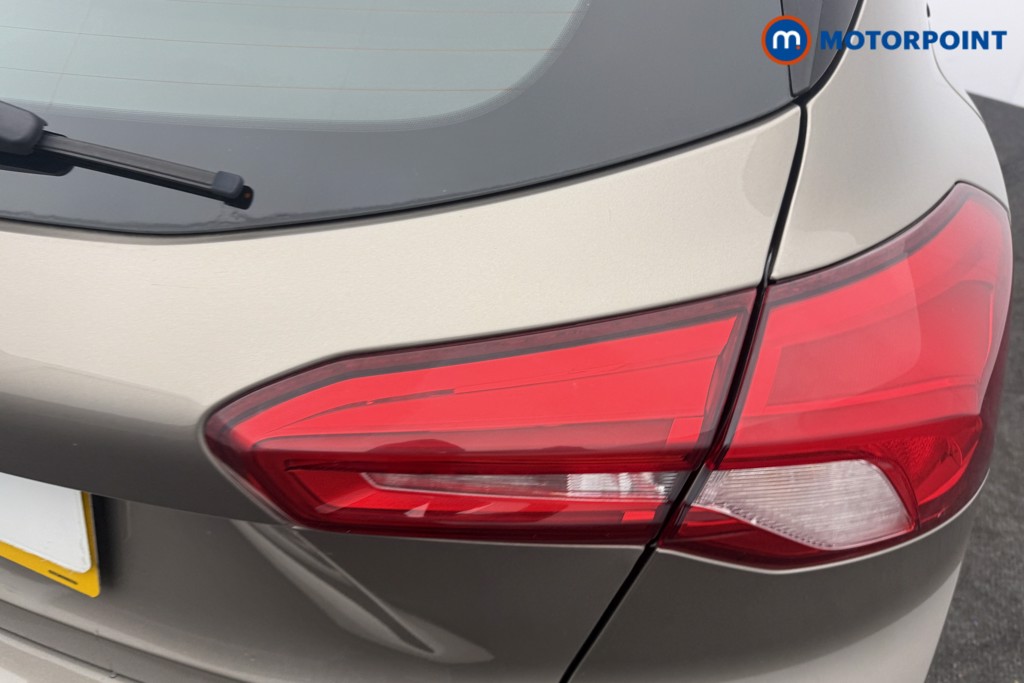 Ford Focus Titanium Manual Petrol Hatchback - Stock Number (1622536) - 20th supplementary image