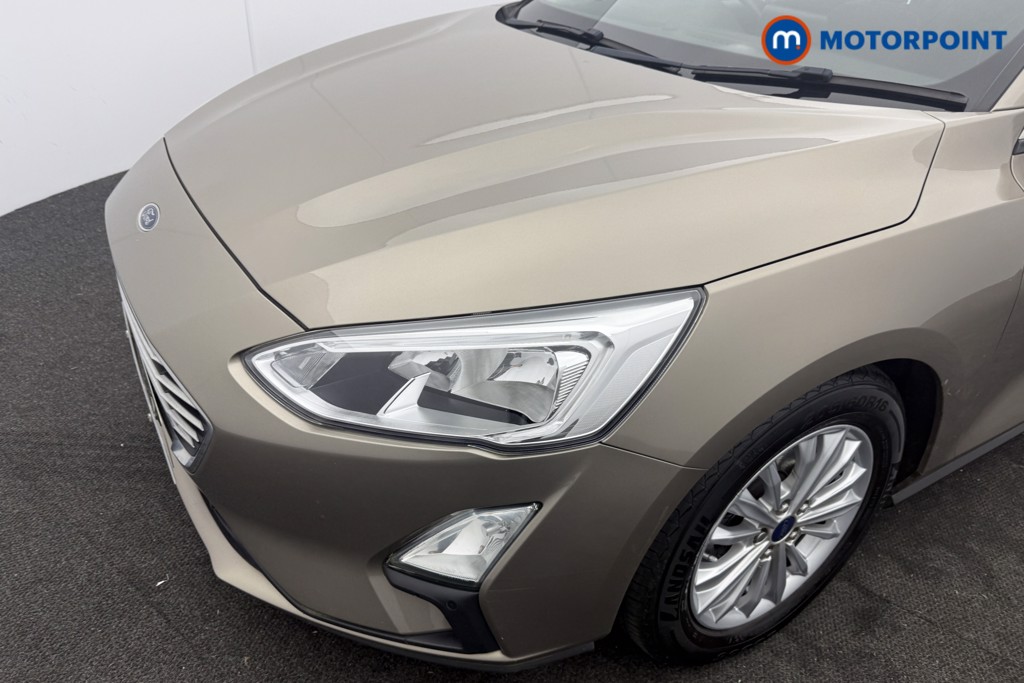 Ford Focus Titanium Manual Petrol Hatchback - Stock Number (1622536) - 28th supplementary image