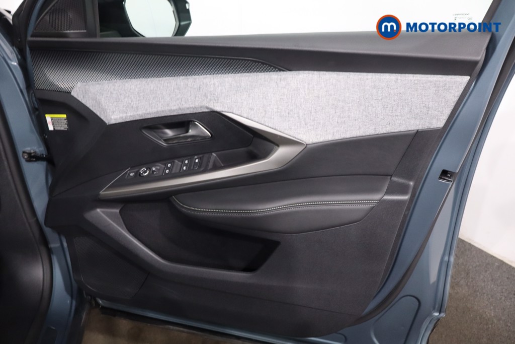 Peugeot 3008 GT Automatic Petrol SUV - Stock Number (1622635) - 25th supplementary image