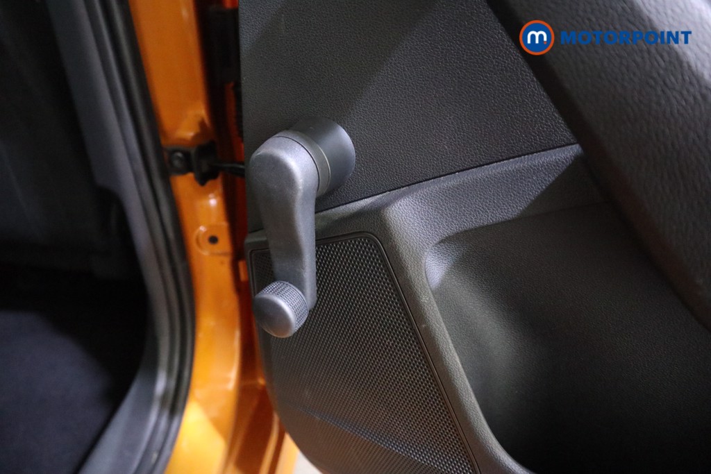 Skoda Kamiq Se Drive Automatic Petrol SUV - Stock Number (1622640) - 17th supplementary image