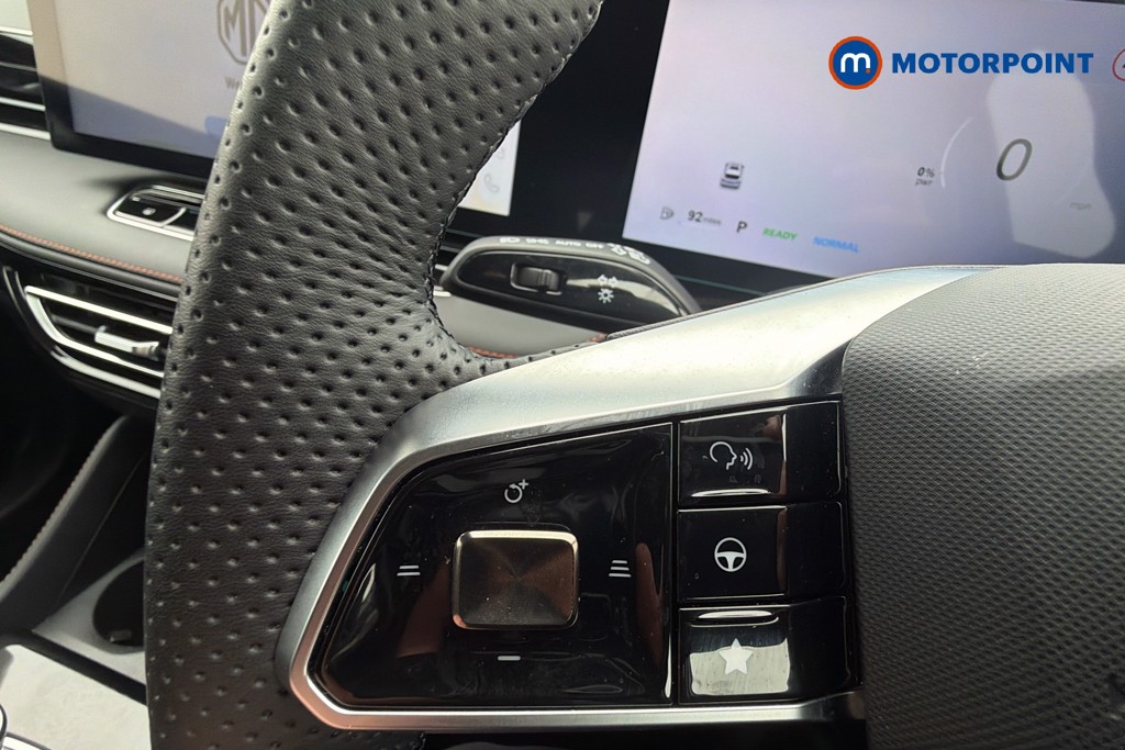 Mg Motor Uk HS SE Automatic Petrol-Electric Hybrid SUV - Stock Number (1623005) - 3rd supplementary image