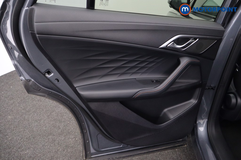 Mg Motor Uk HS SE Automatic Petrol-Electric Hybrid SUV - Stock Number (1623009) - 25th supplementary image