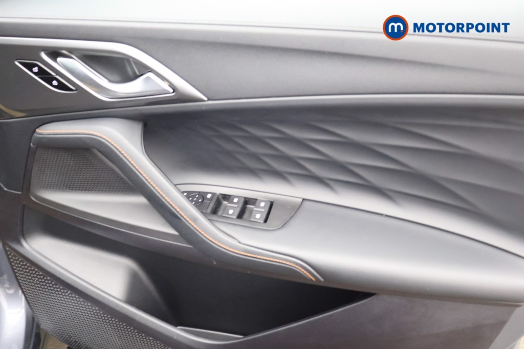 Mg Motor Uk HS SE Automatic Petrol-Electric Hybrid SUV - Stock Number (1623013) - 11th supplementary image