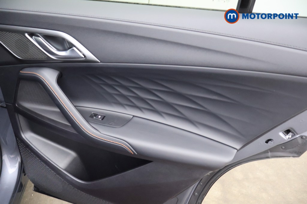 Mg Motor Uk HS SE Automatic Petrol-Electric Hybrid SUV - Stock Number (1623013) - 16th supplementary image