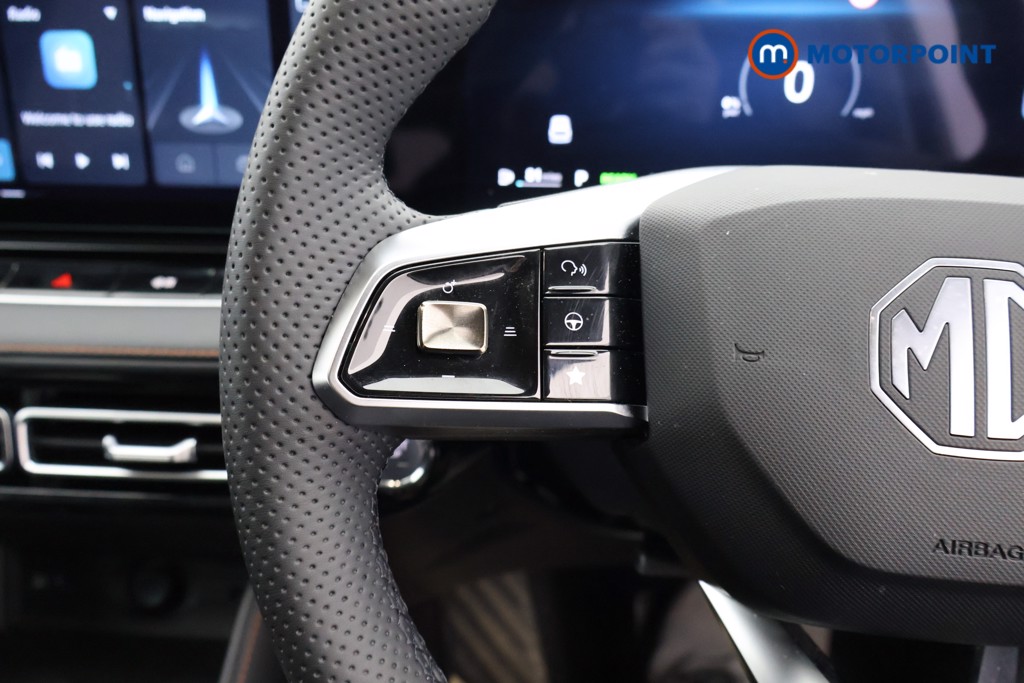 Mg Motor Uk HS SE Automatic Petrol-Electric Hybrid SUV - Stock Number (1623049) - 3rd supplementary image