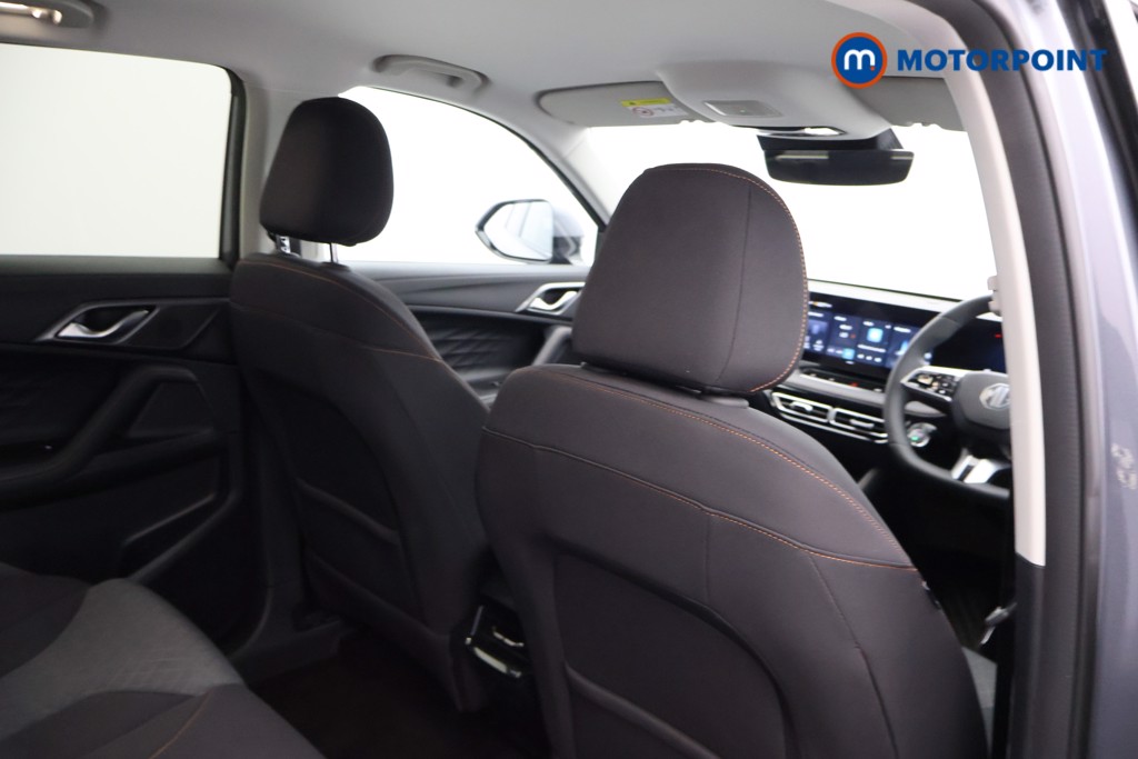 Mg Motor Uk HS SE Automatic Petrol-Electric Hybrid SUV - Stock Number (1623049) - 14th supplementary image