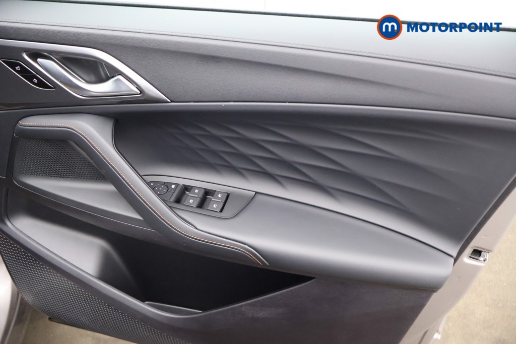 Mg Motor Uk HS SE Automatic Petrol-Electric Hybrid SUV - Stock Number (1623059) - 11th supplementary image