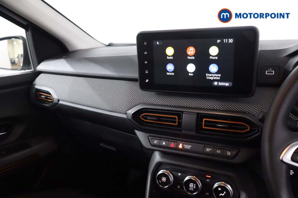 Dacia Sandero Stepway Prestige Automatic Petrol Hatchback - Stock Number (1623461) - 17th supplementary image